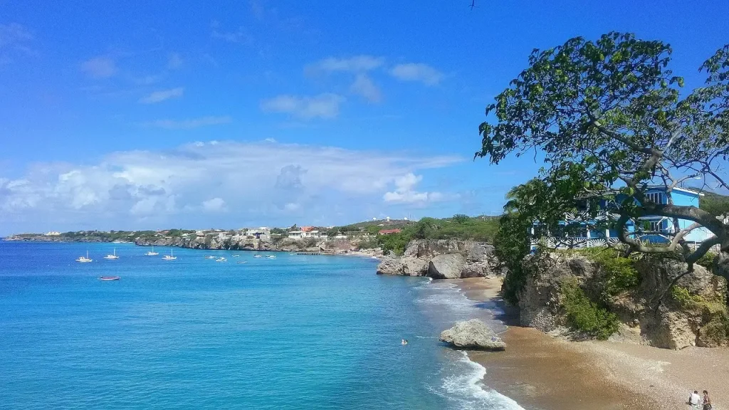 Vakantie Curaçao & Spanje: All inclusive aanbiedingen!